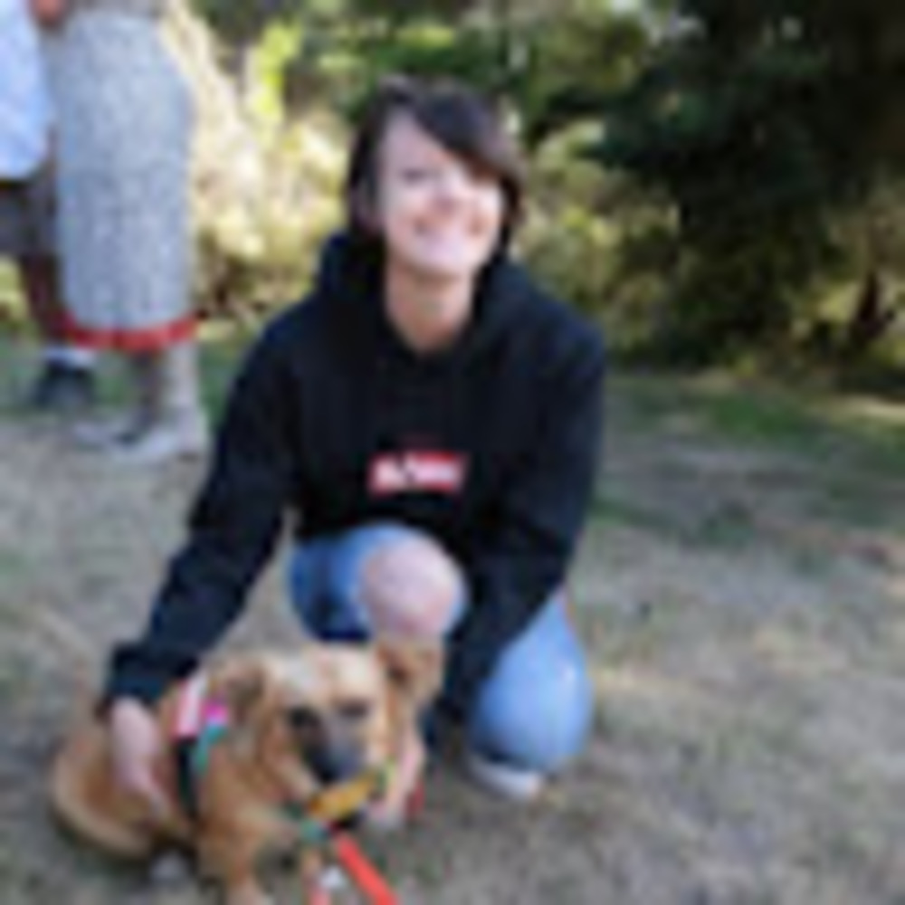 Meet your Posher, Leah